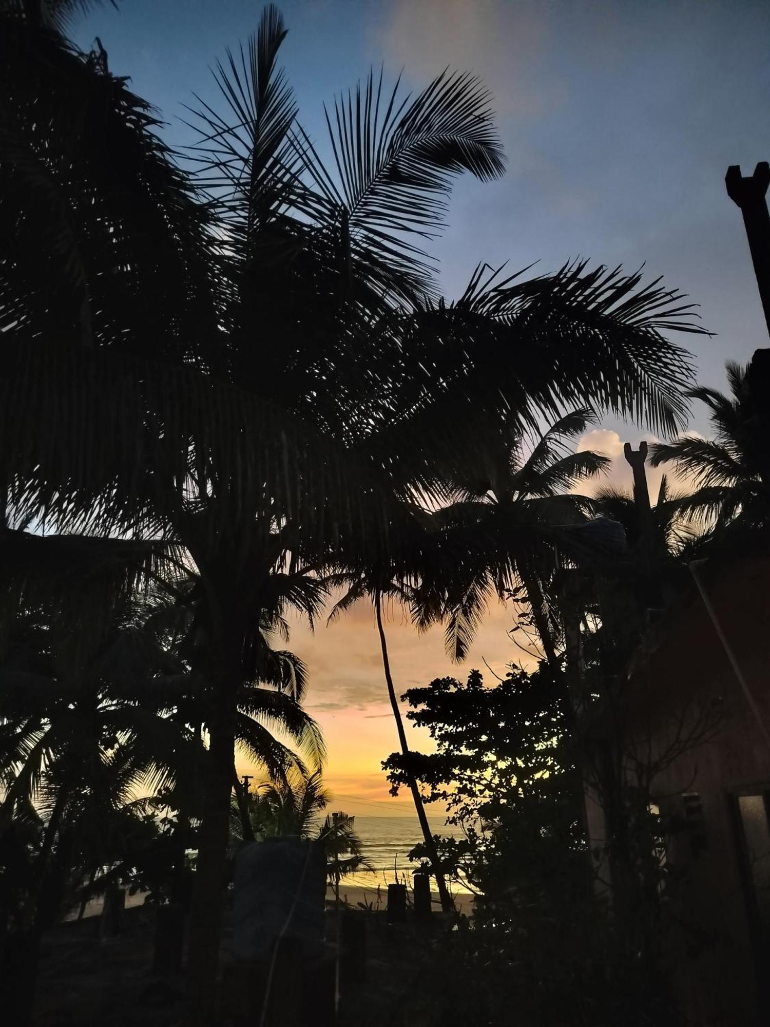 Kumbaya Beachside Hostel & Apartments At Arambol Beach المظهر الخارجي الصورة